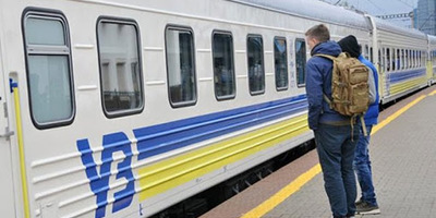 Укрзалізниця вже повернула майже 130 млн грн за квитки на скасовані через запровадження карантину поїзди