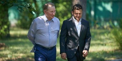 Кучма більше не братиме участь в переговорах щодо Донбасу — Зеленський