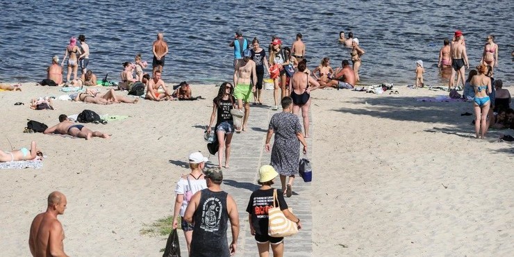 Українцям показали, де не варто купатися: перелік пляжів