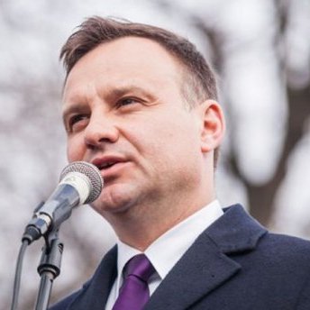 Польща хоче взяти участь у вирішенні ситуації на Донбасі