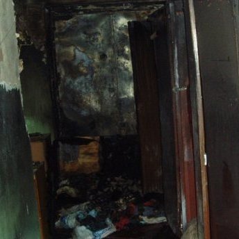 У Вишгороді новонароджених евакуювали з охопленого полум'ям пологового будинку