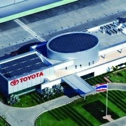 Toyota зупиняє свої заводи в Японії через землетрус