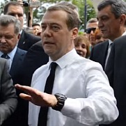 МЗС надіслало ноту протесту через приїзд Медведєва до Криму