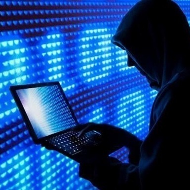 Хакери зламали сторінки Міноборони і Нацгвардії в соцмережах