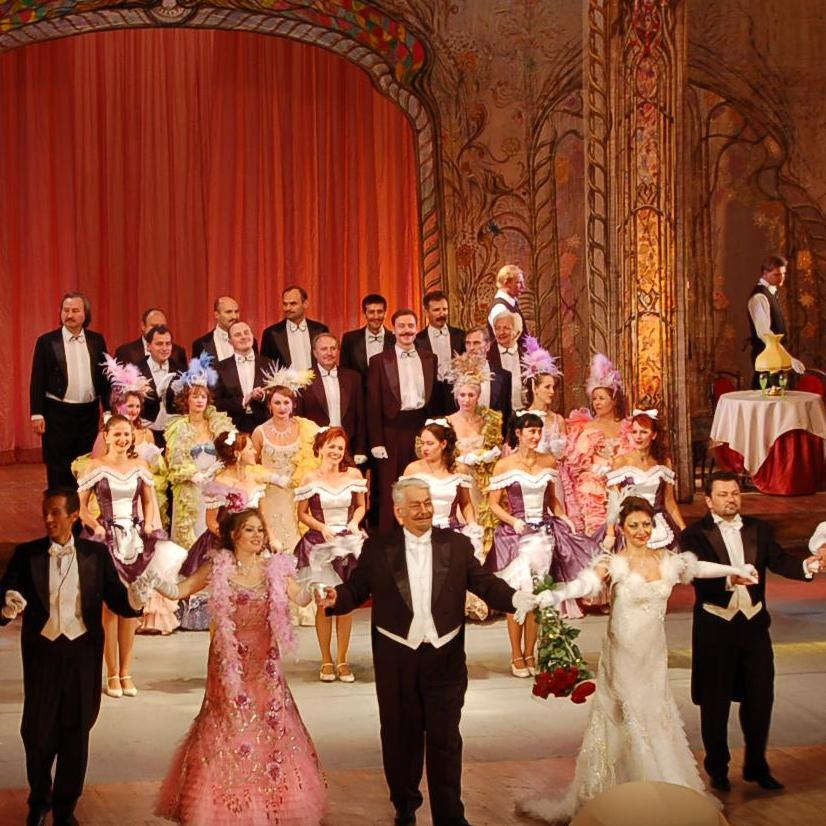 Театри чи концерти: що українцям подобається більше?  - дослідження