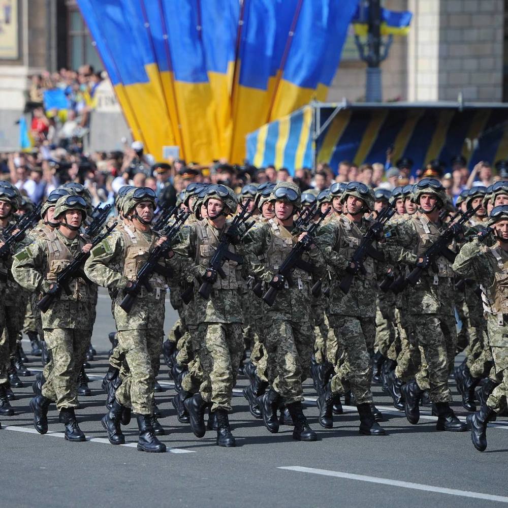 На День незалежності у Києві відбудеться військовий парад: президент підписав указ