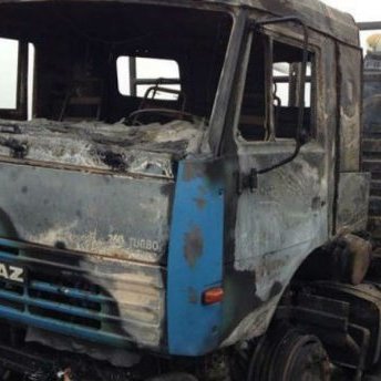 На Луганщині вибухнула вантажівка із мирними жителями