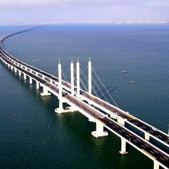 Україна планує отримати компенсацію за будівництво Росією керченського моста
