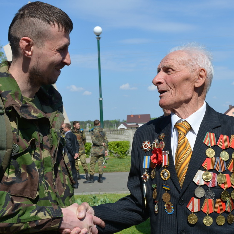 Ветерани АТО та Другої світової відзначили разом День захисника