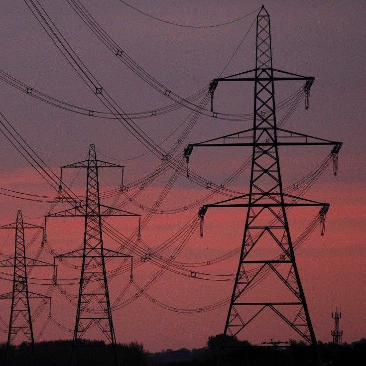 Рада тимчасово скасувала штрафи за несплату ПДВ для виробників електроенергії