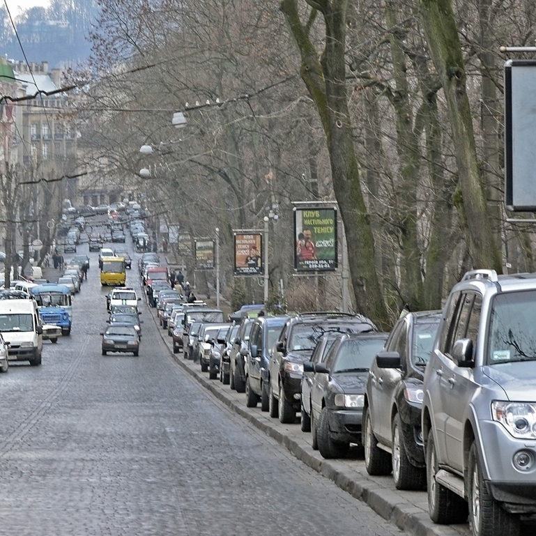 У Києві буде ліквідовано близько 2 тисяч незаконних паркувальних місць