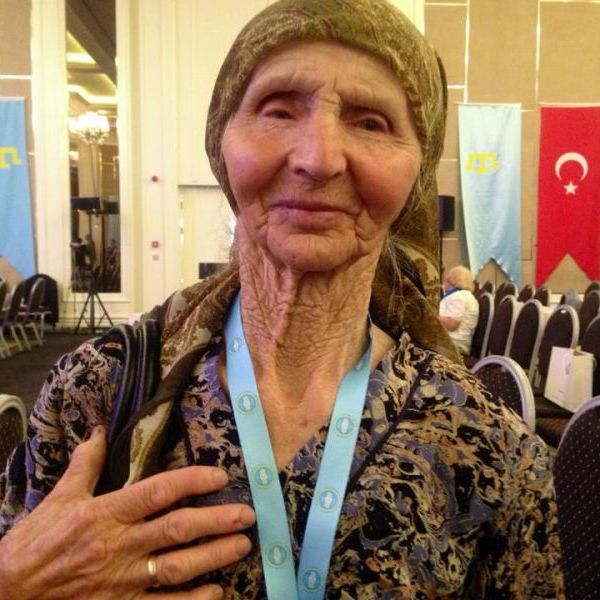 Після затримання ФСБ померла 82-річна кримська татарка Веджіє Кашка