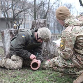 На сайті полку «Азов» видалили матеріал про використання американських гранатометів