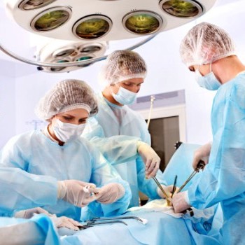Вперше у світі хірурги провели операцію з повторної пересадки обличчя