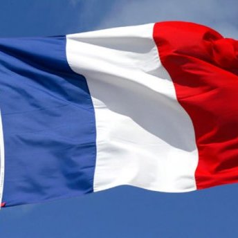Франція наказала 4 дипломатам РФ протягом тижня залишити територію країни