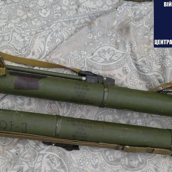 На Чернігівщині затримали військового, який продавав гранатомети із зони АТО (фото)