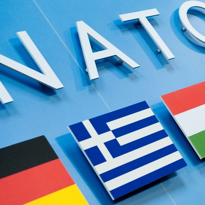 Блокування Угорщиною засідання комісії Україна-НАТО: реакція України