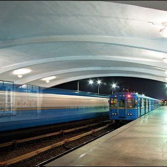 У  Києві повідомили про мінування п'яти станцій метро