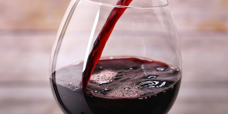 Вчені дослідили вплив червоного вина на здоров’я чоловіків