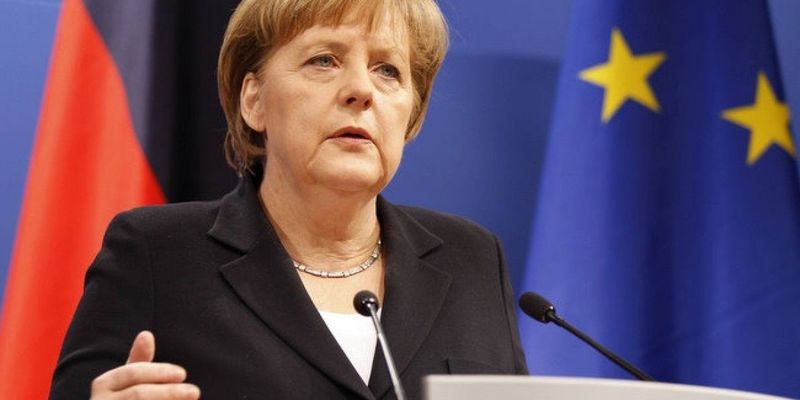 Меркель вимагає від РФ звільнення українських моряків