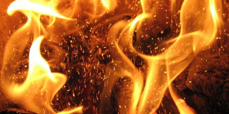 На Харківщині чоловік спалив кривдника заживо через насмішки
