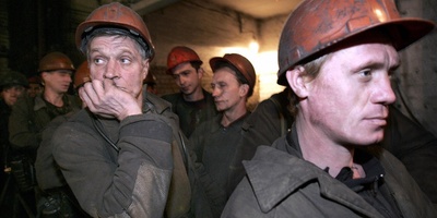 На Луганщині протестують шахтарі: вони засіли на 700-метровій глибині