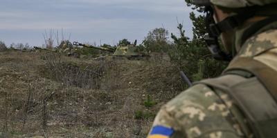 Бойовики на Донеччині обстріляли українських військових з артилерії