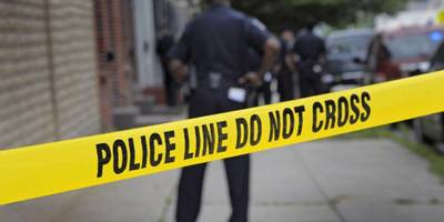 Американська поліція взяла під варту стрільця, який поранив шістьох офіцерів у Філадельфії (відео)