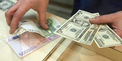В Україні хочуть ввести новий податок, який буде стягуватися при проведенні валютно-обмінних операцій