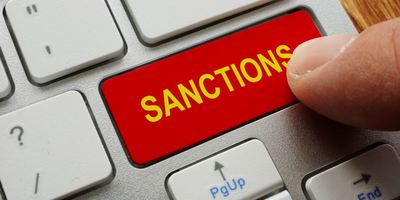 Уряд повідомив про запровадження санкцій «проти вандалів та пропагандистів» у Криму