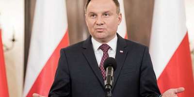 Президент Польщі відмовився від приїзду на форум в Ізраїлі, де виступатиме Путін