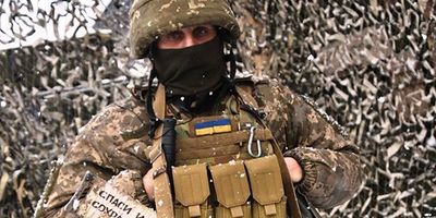 На Донбасі зафіксували роботу снайперів, один військовий поранений