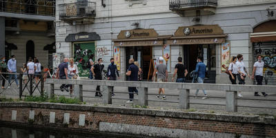 Італія з 18 травня відкриває бари, ресторани і перукарні